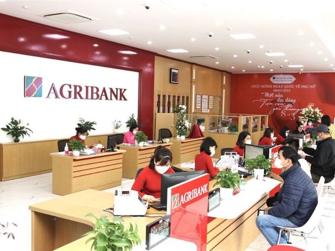 chuyen tien tu agribank sang vietcombank mat bao lau2