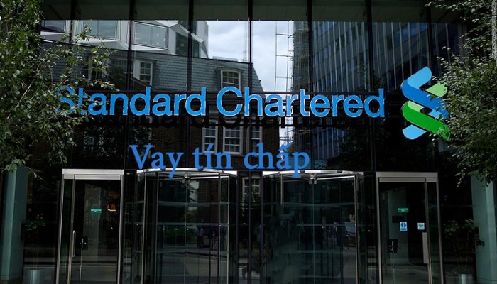 vay tin chap standard chartered 1