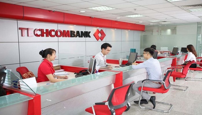 phi doi tien moi tai ngan hang techcombank 2